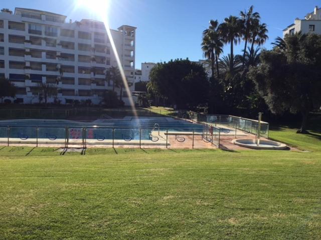 마르베야 Large And Elegant In Puerto Banus With Pools And Paddle 아파트 외부 사진